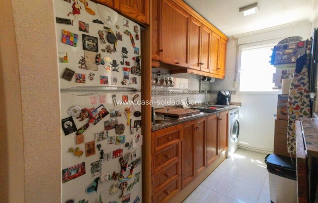 Resale - Apartment / flat - Torrevieja