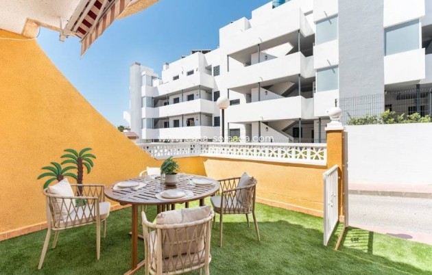 Wiederverkauf - Villa - Orihuela Costa - Las Filipinas