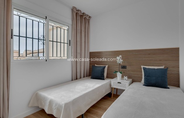 Wiederverkauf - Wohnung - Orihuela - Urbanización Perla del Mar