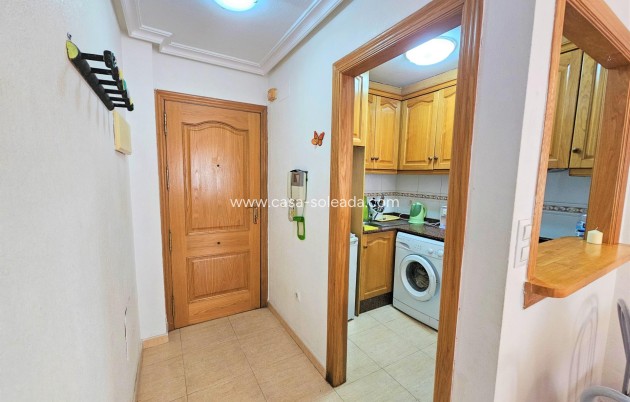 Reventa - Apartamento / piso - Torrevieja