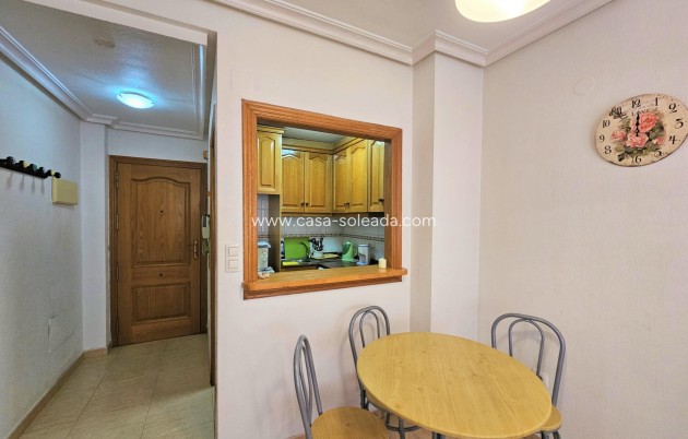Reventa - Apartamento / piso - Torrevieja