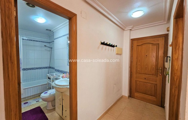 Reventa - Apartamento / piso - Torrevieja
