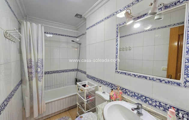 Reventa - Apartamento / piso - Torrevieja