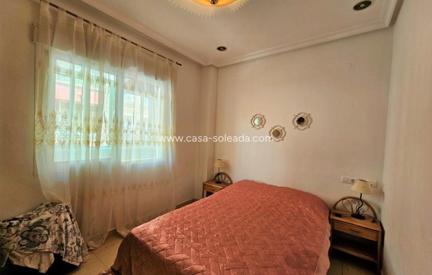 Reventa - Apartamento / piso - Torrevieja