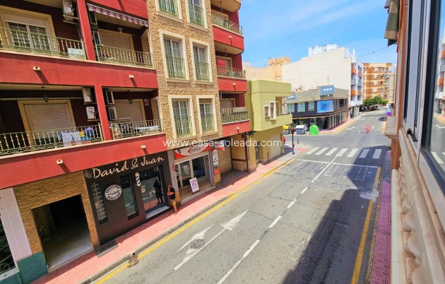 Reventa - Apartamento / piso - Torrevieja