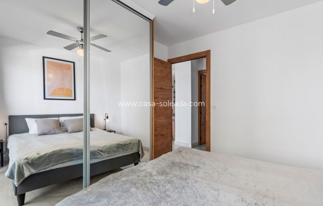 Herverkoop - Appartement / flat - La Zenia