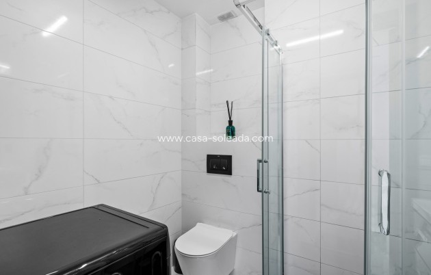 Herverkoop - Appartement / flat - La Zenia