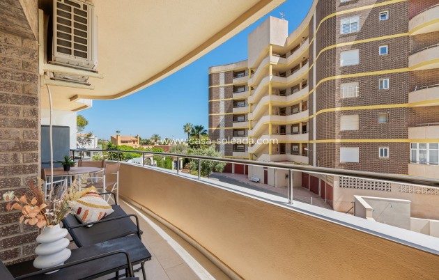 Herverkoop - Appartement / flat - La Zenia