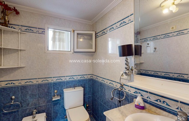 Revente - Appartement - Torrevieja - Acequion
