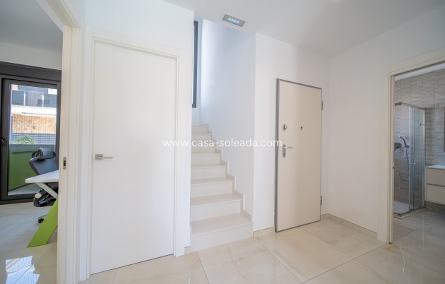 Wiederverkauf - Villa - Orihuela Costa - Lomas de Cabo Roig