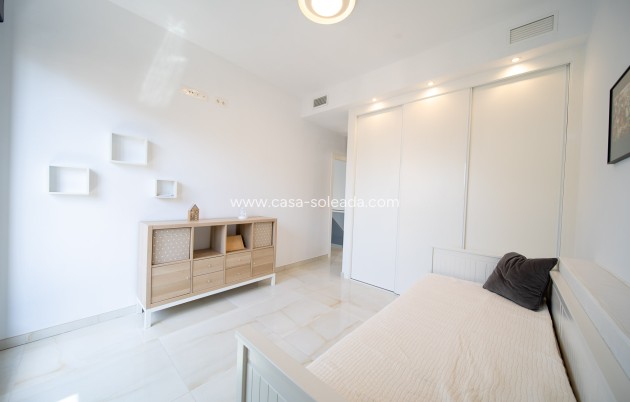 Wiederverkauf - Villa - Orihuela Costa - Lomas de Cabo Roig