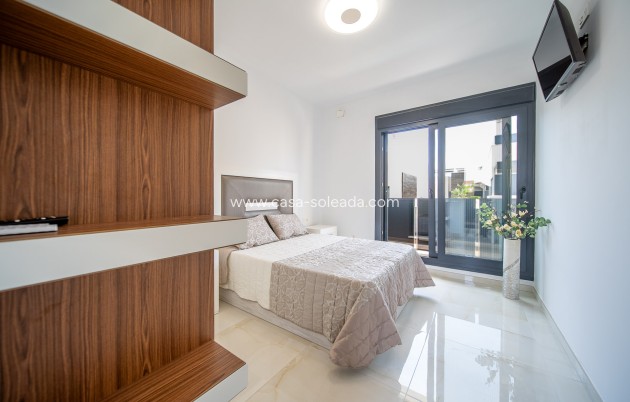 Wiederverkauf - Villa - Orihuela Costa - Lomas de Cabo Roig
