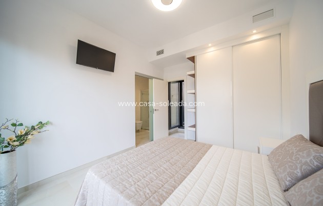 Wiederverkauf - Villa - Orihuela Costa - Lomas de Cabo Roig