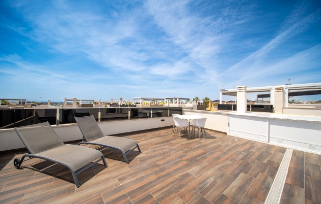 Wiederverkauf - Villa - Orihuela Costa - Lomas de Cabo Roig
