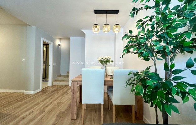 Reventa - Adosado - Orihuela - Urbanización Perla del Mar
