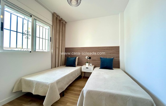 Reventa - Adosado - Orihuela - Urbanización Perla del Mar