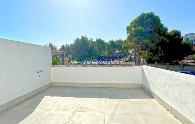Herverkoop - Villa - Orihuela Costa - Villamartín