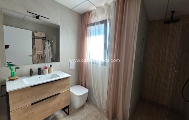 Resale - Villa - Benijofar