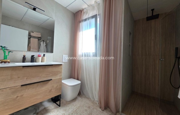 Resale - Villa - Benijofar