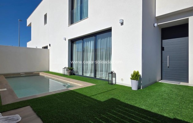 Resale - Villa - Benijofar