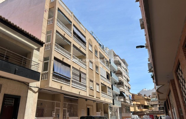 Resale - Apartment / flat - Torrevieja - Playa del Cura
