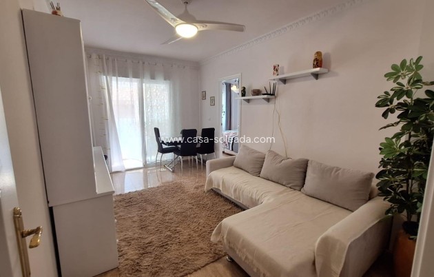 Herverkoop - Appartement / flat - Torrevieja - Estacion Autobuses