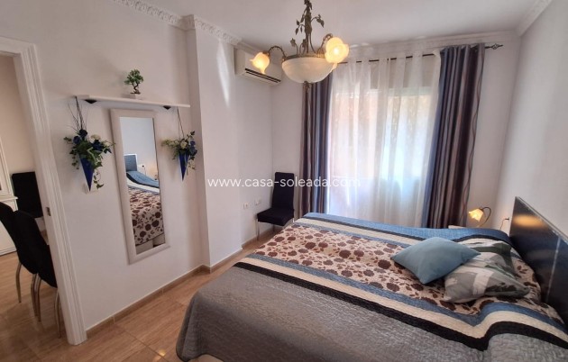 Herverkoop - Appartement / flat - Torrevieja - Estacion Autobuses