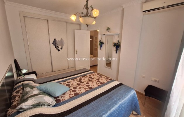 Herverkoop - Appartement / flat - Torrevieja - Estacion Autobuses