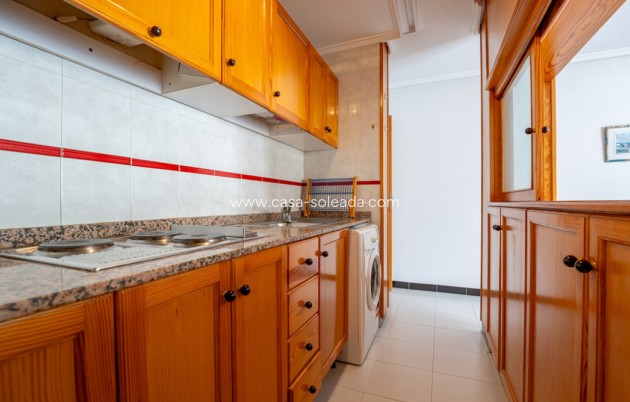 Resale - Apartment / flat - Torrevieja - Costa Blanca