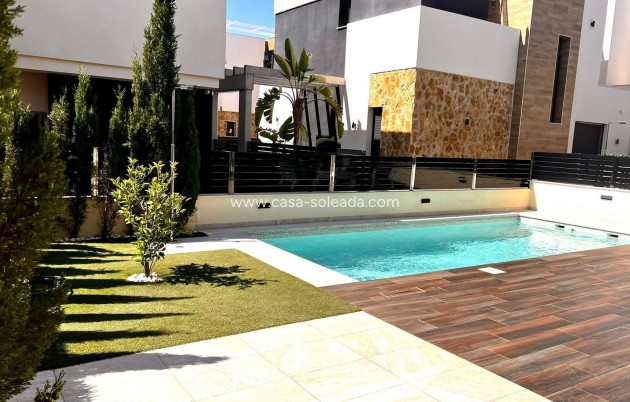 Wiederverkauf - Villa - Orihuela Costa - Lomas De Cabo Roig-los Dolses