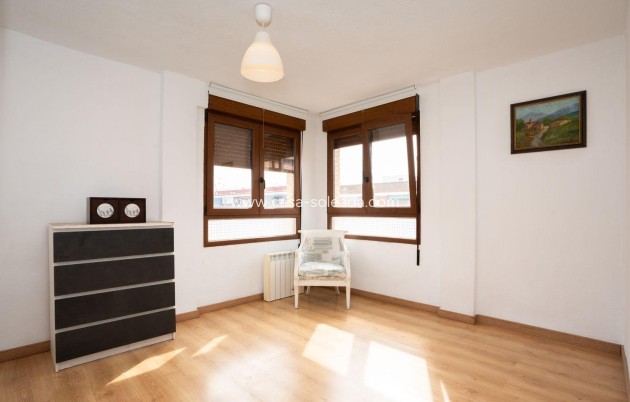 Wiederverkauf - Wohnung - Torrevieja - Acequion