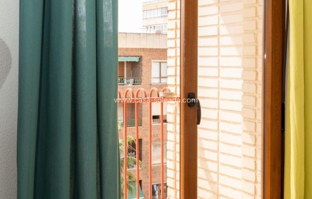 Wiederverkauf - Wohnung - Torrevieja - Acequion