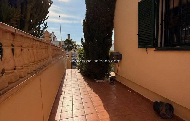 Wiederverkauf - Villa - Orihuela Costa - Lomas De Cabo Roig-los Dolses