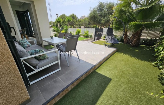 Wiederverkauf - Villa - Orihuela Costa - La Regia