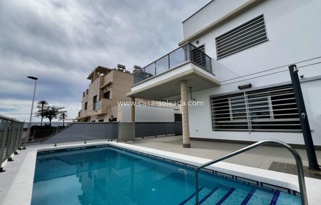 Wiederverkauf - Villa - Puerto de Mazarron - El Alamillo