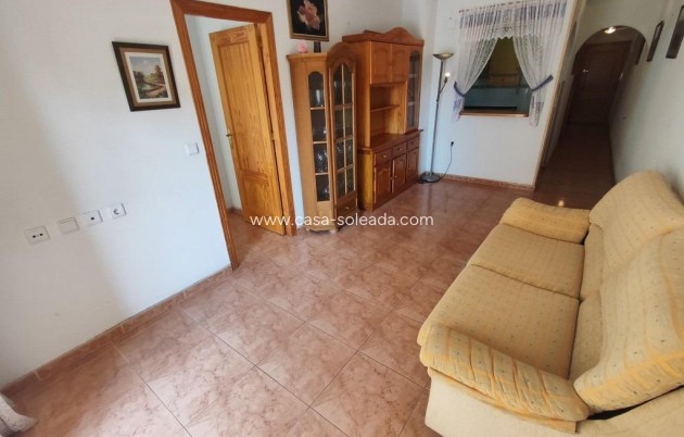 Resale - Apartment / flat - Torrevieja - Playa del Cura