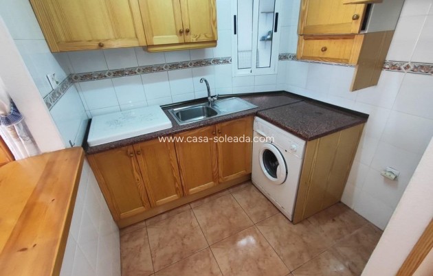 Resale - Apartment / flat - Torrevieja - Playa del Cura