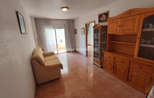 Resale - Apartment / flat - Torrevieja - Playa del Cura
