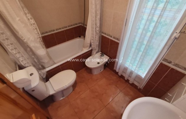 Resale - Apartment / flat - Torrevieja - Playa del Cura