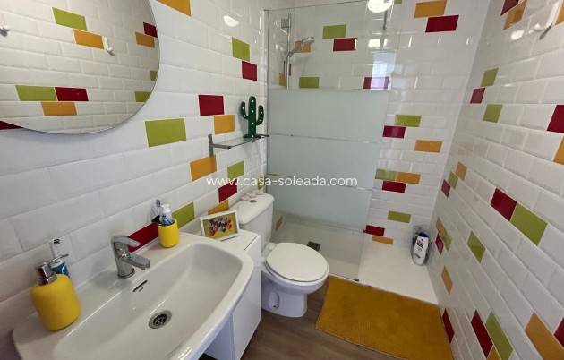 Wiederverkauf - Bungalow - Torrevieja - La Siesta