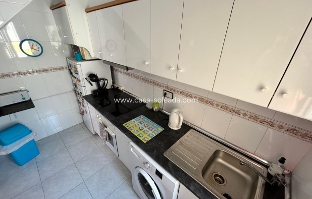 Wiederverkauf - Bungalow - Torrevieja - La Siesta