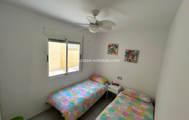Wiederverkauf - Bungalow - Torrevieja - La Siesta