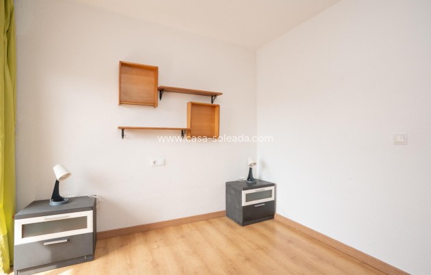Wiederverkauf - Wohnung - Torrevieja - El Acequión - Los Náufragos