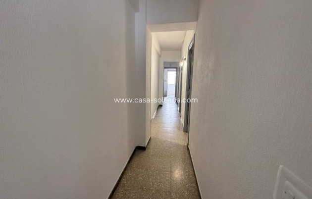 Wiederverkauf - Wohnung - Torrevieja - Center