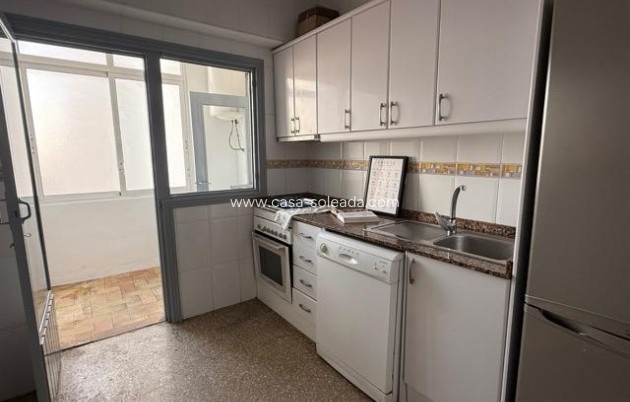Wiederverkauf - Wohnung - Torrevieja - Center