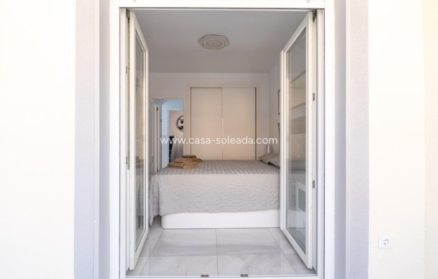Wiederverkauf - Stadthaus - Torrevieja - Punta Prima