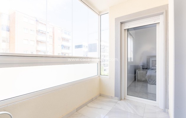 Wiederverkauf - Stadthaus - Torrevieja - Punta Prima