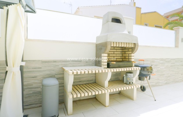 Wiederverkauf - Stadthaus - Torrevieja - Punta Prima