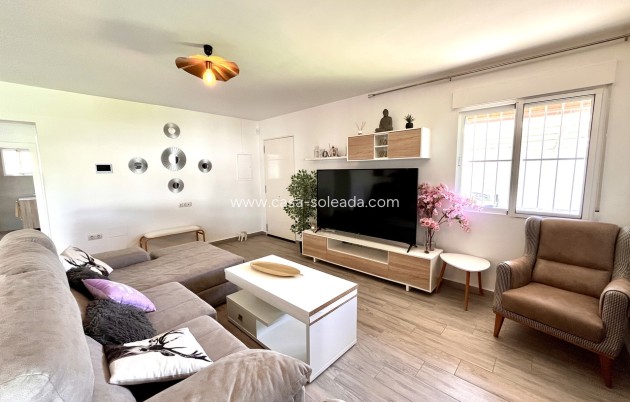 Resale - Country Property/Finca - Alcantarilla