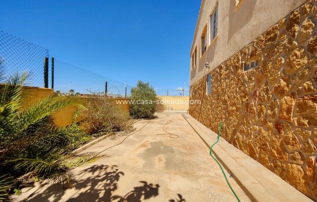 Herverkoop - Villa - Torrevieja